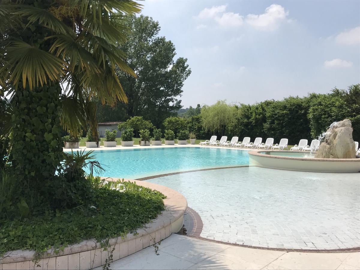 Agriturismo Corte Salandini Ponti sul Mincio Exterior foto