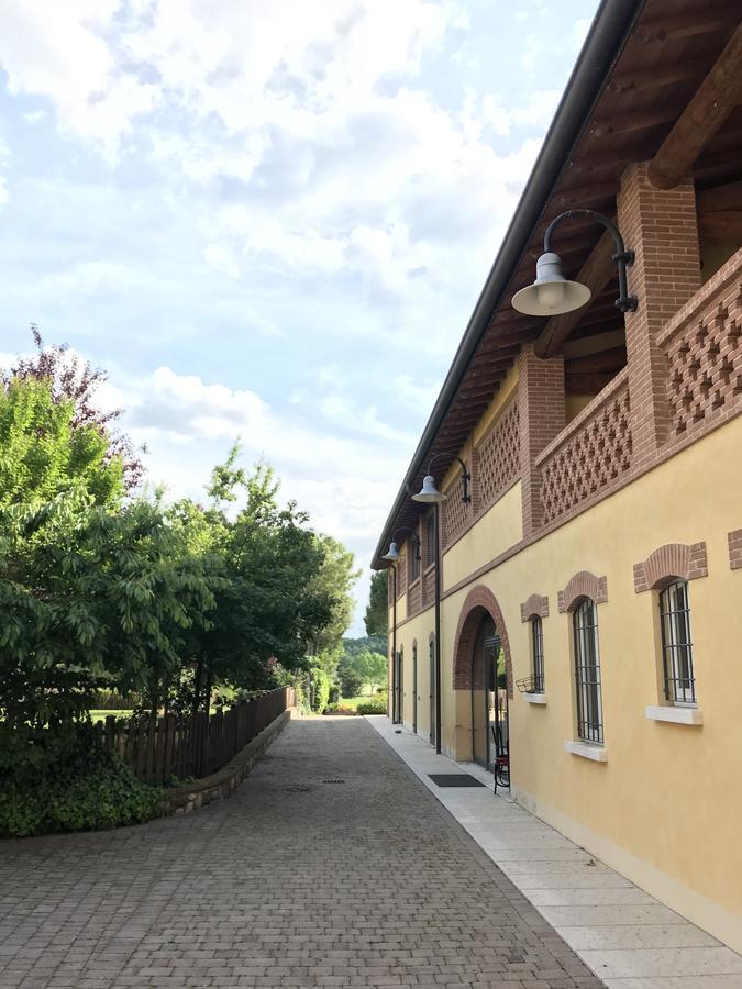 Agriturismo Corte Salandini Ponti sul Mincio Exterior foto