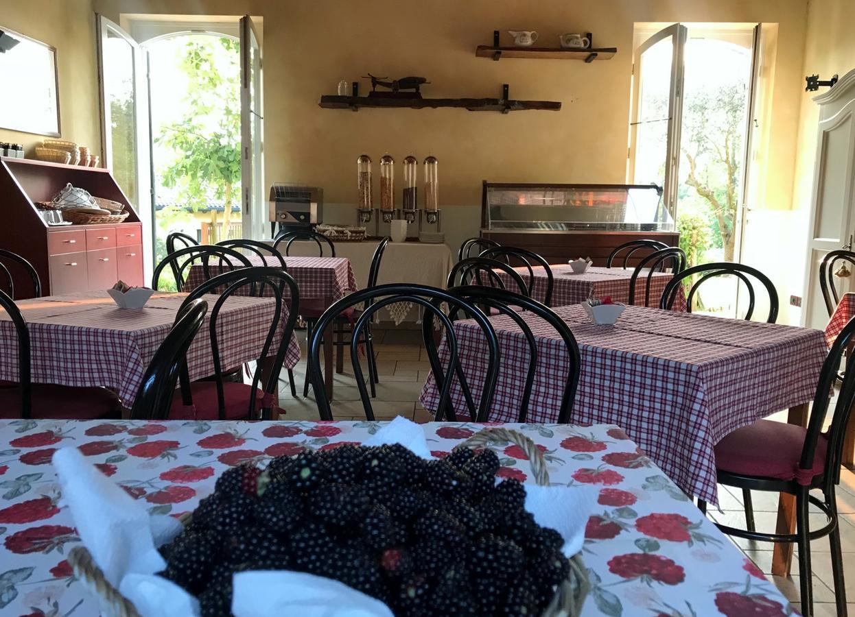Agriturismo Corte Salandini Ponti sul Mincio Exterior foto